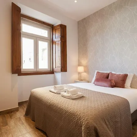 Rossio Vintage Two-bedroom - By Lu Holidays Apartamento