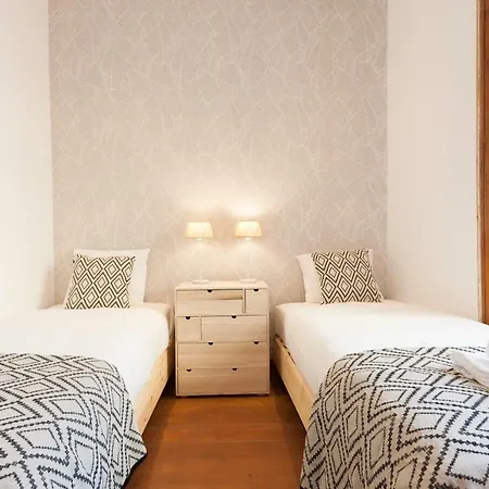 Rossio Vintage Two-bedroom - By Lu Holidays Apartamento Lisboa