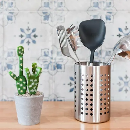 Rossio Vintage Two-bedroom - By Lu Holidays Apartman