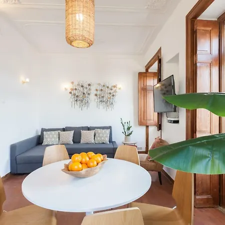 아파트 Rossio Vintage Two-bedroom - By Lu Holidays 리스본