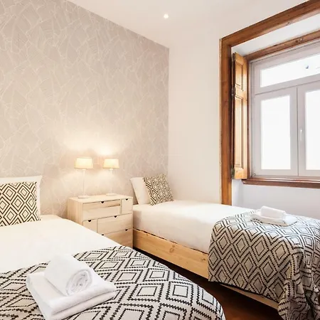 Rossio Vintage Two-bedroom - By Lu Holidays Apartman *